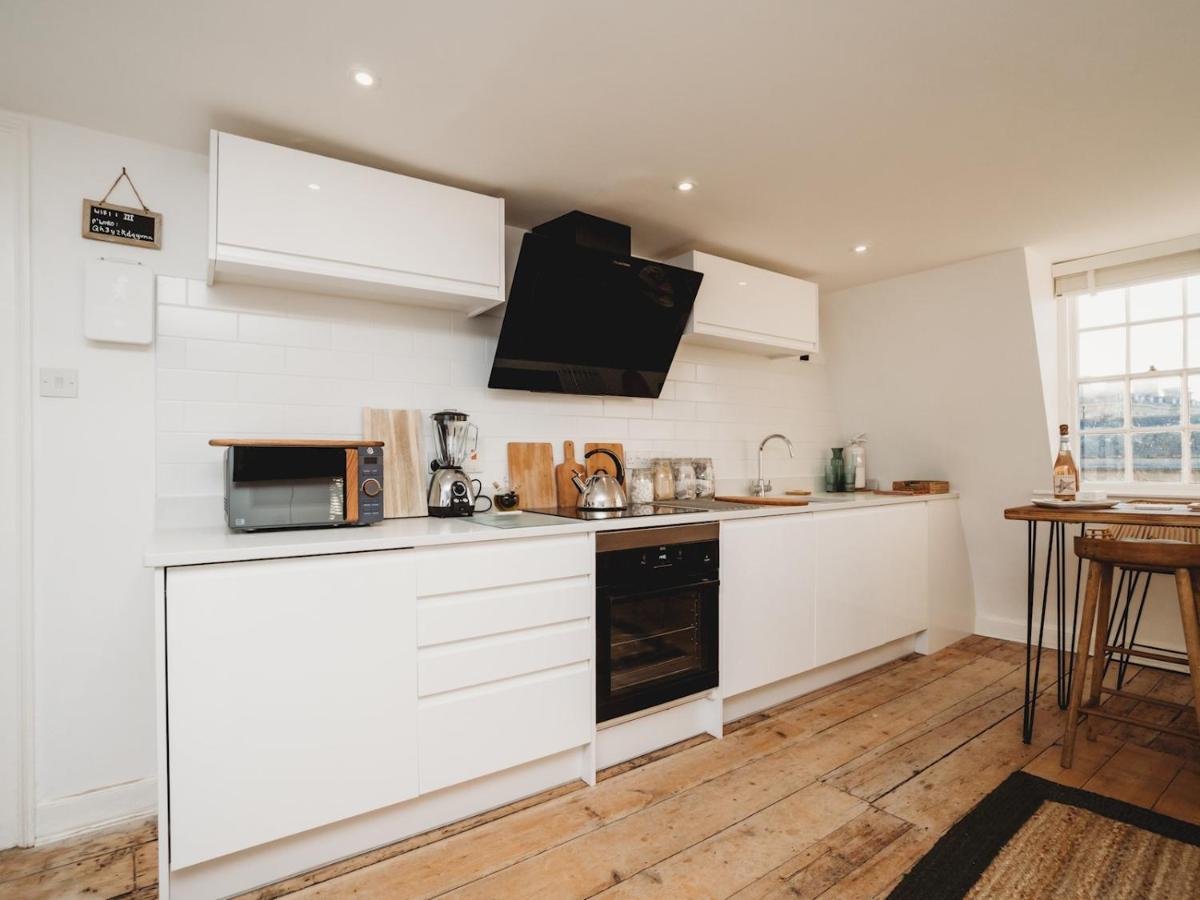 Pass The Keys Stylish 2 Bed Eco Flat In The Heart Of Bath Exterior foto
