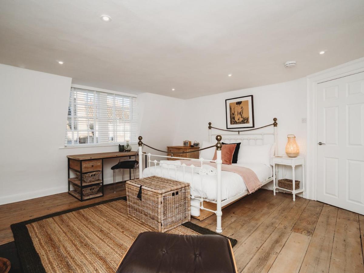 Pass The Keys Stylish 2 Bed Eco Flat In The Heart Of Bath Exterior foto