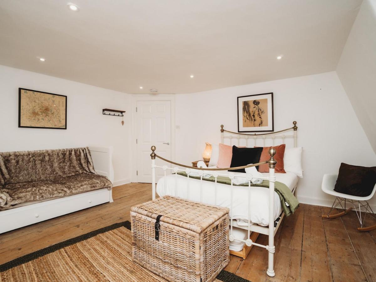 Pass The Keys Stylish 2 Bed Eco Flat In The Heart Of Bath Exterior foto