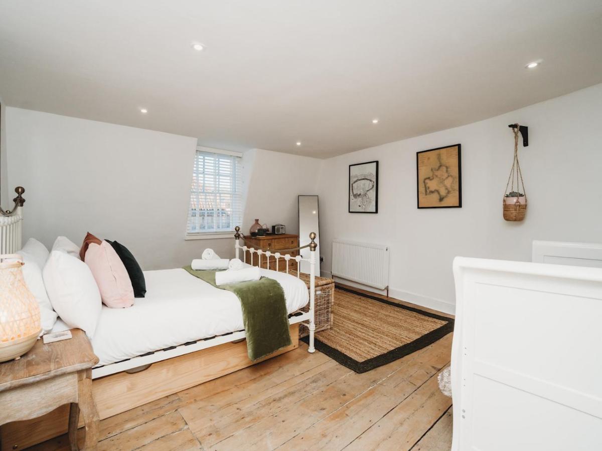 Pass The Keys Stylish 2 Bed Eco Flat In The Heart Of Bath Exterior foto